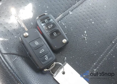 2016 Volkswagen Passat 1.8T Se from USA, damaged, VIN 1VWBT7A39GC043856